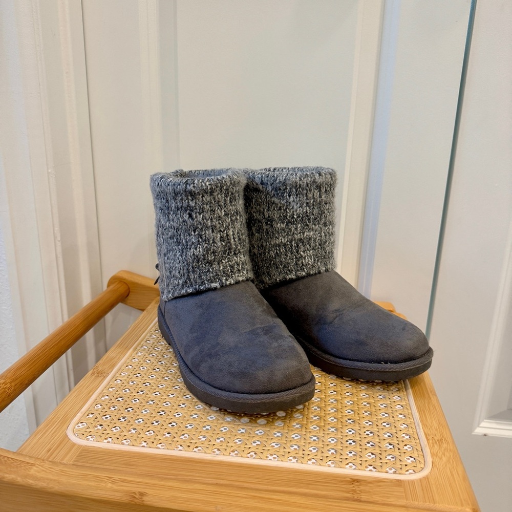 Gray Knit Cuff Ankle Boots